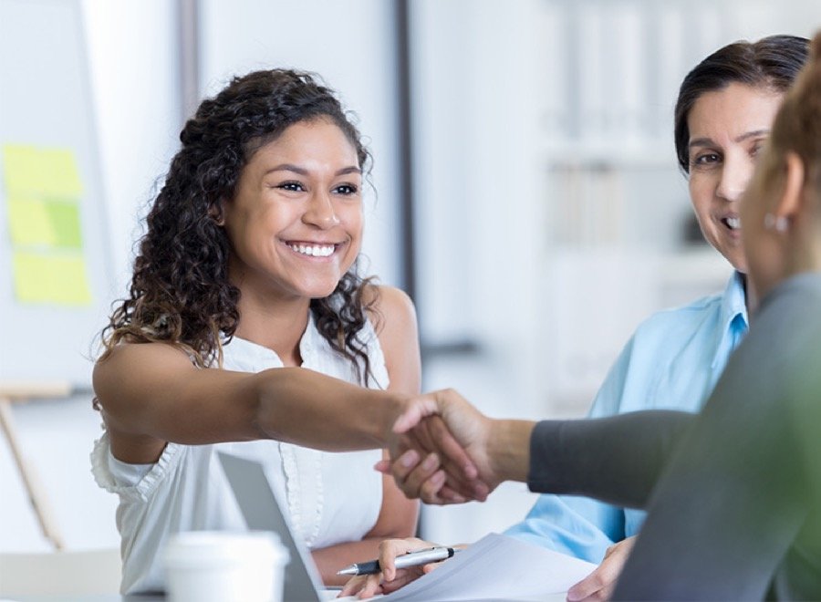 Evaluación del riesgo financiero de personas y empresas